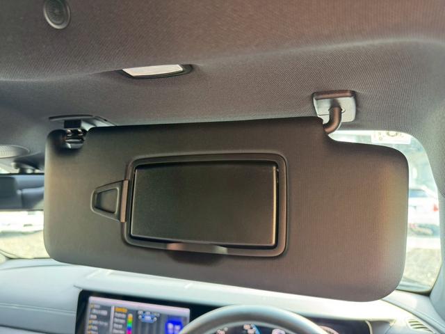 Ｅクラス Ｅ２００　アバンギャルド　スポーツ　／レザーエクスクルーシブＰＫＧ／ブルメスター／エアバランスＰＫＧ／全周囲カメラ／パワートランク／黒革／前席パワーシート・シートメモリー／全席シートヒーター／アンビエントライト／ＥＴＣ／純正１９ＡＷ（57枚目）