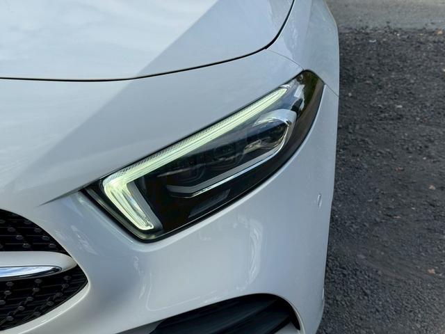 Ａクラスセダン Ａ１８０　スタイルセダン　ＡＭＧライン　／ワンオーナー／レーダーセーフティＰＫＧ／ナビゲーションＰＫＧ／ハーフレザーシート／前席パワーシート・メモリー・ヒーター／純正ナビ／バックカメラ／フルセグＴＶ／Ｂｌｕｅｔｏｏｔｈ／ＥＴＣ（4枚目）