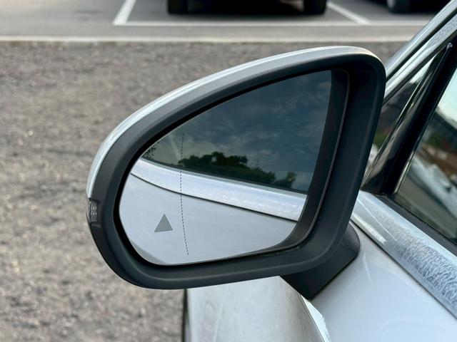 Ａクラスセダン Ａ１８０　スタイルセダン　ＡＭＧライン　／ワンオーナー／レーダーセーフティＰＫＧ／ナビゲーションＰＫＧ／ハーフレザーシート／前席パワーシート・メモリー・ヒーター／純正ナビ／バックカメラ／フルセグＴＶ／Ｂｌｕｅｔｏｏｔｈ／ＥＴＣ（8枚目）