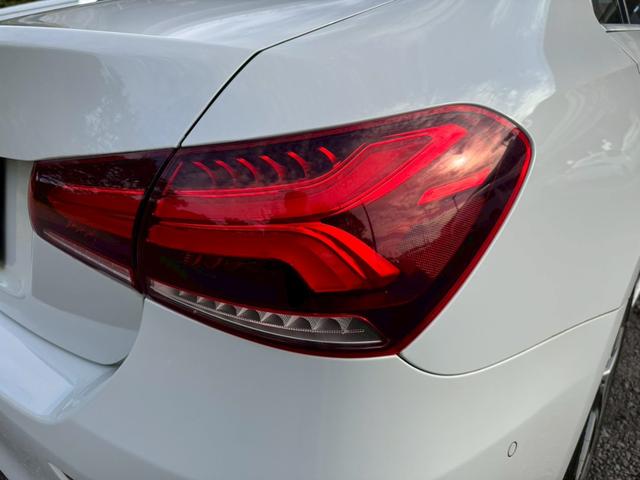 Ａクラスセダン Ａ１８０　スタイルセダン　ＡＭＧライン　／ワンオーナー／レーダーセーフティＰＫＧ／ナビゲーションＰＫＧ／ハーフレザーシート／前席パワーシート・メモリー・ヒーター／純正ナビ／バックカメラ／フルセグＴＶ／Ｂｌｕｅｔｏｏｔｈ／ＥＴＣ（20枚目）