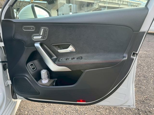 Ａクラスセダン Ａ１８０　スタイルセダン　ＡＭＧライン　／ワンオーナー／レーダーセーフティＰＫＧ／ナビゲーションＰＫＧ／ハーフレザーシート／前席パワーシート・メモリー・ヒーター／純正ナビ／バックカメラ／フルセグＴＶ／Ｂｌｕｅｔｏｏｔｈ／ＥＴＣ（34枚目）