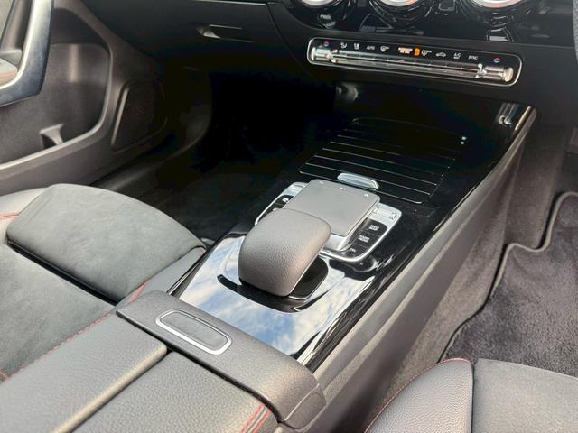 Ａクラスセダン Ａ１８０　スタイルセダン　ＡＭＧライン　／ワンオーナー／レーダーセーフティＰＫＧ／ナビゲーションＰＫＧ／ハーフレザーシート／前席パワーシート・メモリー・ヒーター／純正ナビ／バックカメラ／フルセグＴＶ／Ｂｌｕｅｔｏｏｔｈ／ＥＴＣ（45枚目）