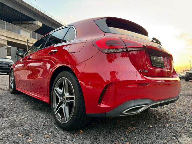 MERCEDES BENZ A-CLASS A180 STYLE AMG LINE