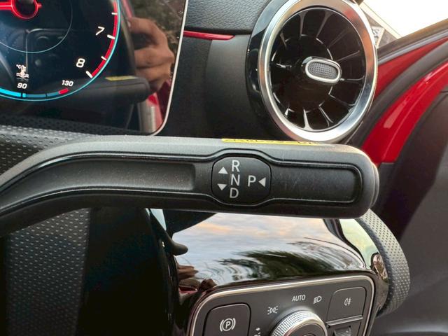 MERCEDES BENZ A-CLASS A180 STYLE AMG LINE