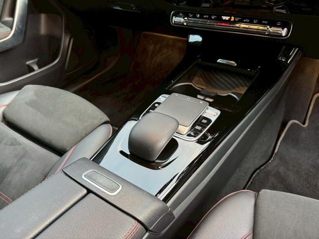 MERCEDES BENZ A-CLASS A180 STYLE AMG LINE