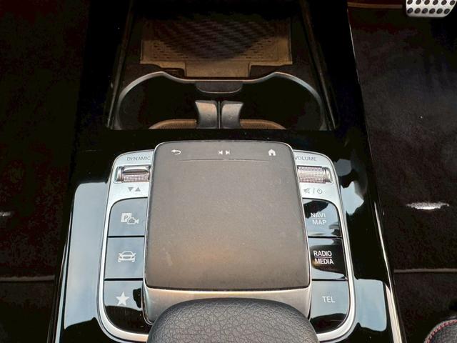 MERCEDES BENZ A-CLASS A180 STYLE AMG LINE