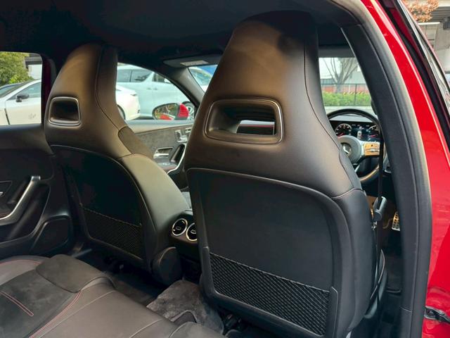 MERCEDES BENZ A-CLASS A180 STYLE AMG LINE