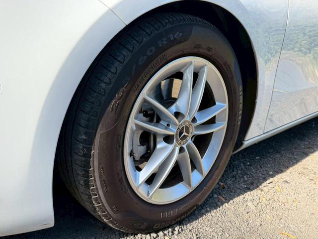 Aクラスセダン A200d セダン /ワンオーナー/レーダーセーフティPKG/ナビゲーションPKG/パワーシート/シートヒーター/シートメモリー/純正ナビ/フルセグTV/Bluetooth/BSM/クリアランスソナー/ETC/純正AW(11枚目)