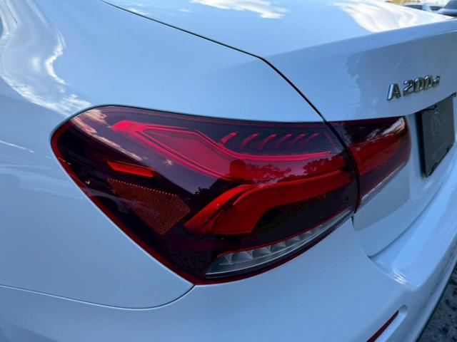 Aクラスセダン A200d セダン /ワンオーナー/レーダーセーフティPKG/ナビゲーションPKG/パワーシート/シートヒーター/シートメモリー/純正ナビ/フルセグTV/Bluetooth/BSM/クリアランスソナー/ETC/純正AW(29枚目)