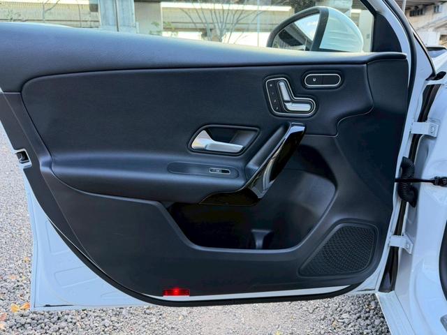 Aクラスセダン A200d セダン /ワンオーナー/レーダーセーフティPKG/ナビゲーションPKG/パワーシート/シートヒーター/シートメモリー/純正ナビ/フルセグTV/Bluetooth/BSM/クリアランスソナー/ETC/純正AW(72枚目)