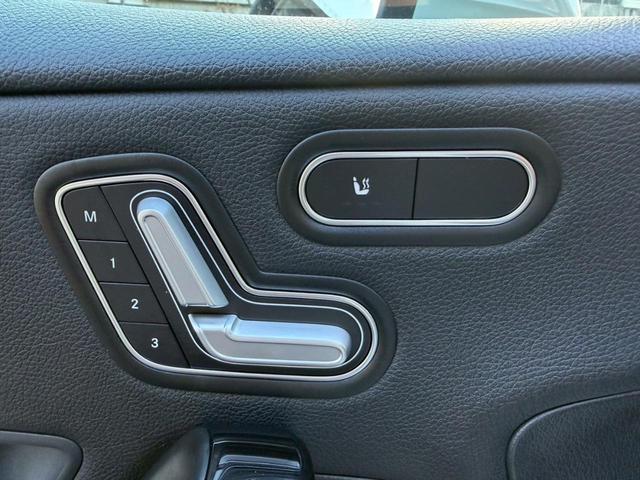 Aクラスセダン A200d セダン /ワンオーナー/レーダーセーフティPKG/ナビゲーションPKG/パワーシート/シートヒーター/シートメモリー/純正ナビ/フルセグTV/Bluetooth/BSM/クリアランスソナー/ETC/純正AW(73枚目)