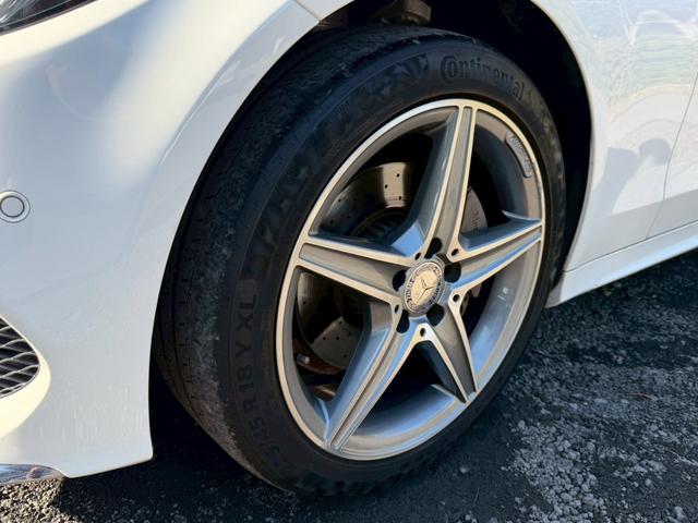 Ｃクラス Ｃ２００アバンギャルド　ＡＭＧライン　／レーダーセーフティＰＫＧ／ブラインドスポットアシスト／パワーシート／シートヒーター／シートメモリー／純正ナビ／Ｂｌｕｅｔｏｏｔｈ／ＣＤ・ＤＶＤ／フルセグＴＶ／レーダークルーズ／純正ＡＷ（9枚目）