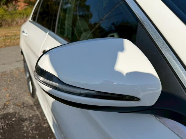 Ｃクラス Ｃ２００アバンギャルド　ＡＭＧライン　／レーダーセーフティＰＫＧ／ブラインドスポットアシスト／パワーシート／シートヒーター／シートメモリー／純正ナビ／Ｂｌｕｅｔｏｏｔｈ／ＣＤ・ＤＶＤ／フルセグＴＶ／レーダークルーズ／純正ＡＷ（19枚目）