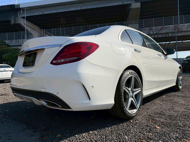 Ｃクラス Ｃ２００アバンギャルド　ＡＭＧライン　／レーダーセーフティＰＫＧ／ブラインドスポットアシスト／パワーシート／シートヒーター／シートメモリー／純正ナビ／Ｂｌｕｅｔｏｏｔｈ／ＣＤ・ＤＶＤ／フルセグＴＶ／レーダークルーズ／純正ＡＷ（24枚目）