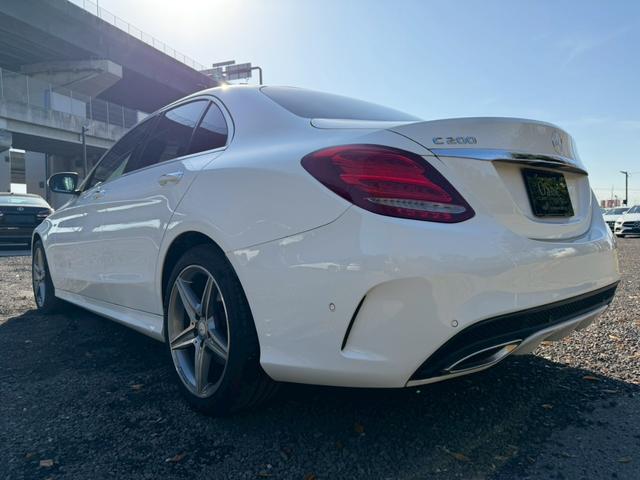 Ｃクラス Ｃ２００アバンギャルド　ＡＭＧライン　／レーダーセーフティＰＫＧ／ブラインドスポットアシスト／パワーシート／シートヒーター／シートメモリー／純正ナビ／Ｂｌｕｅｔｏｏｔｈ／ＣＤ・ＤＶＤ／フルセグＴＶ／レーダークルーズ／純正ＡＷ（31枚目）