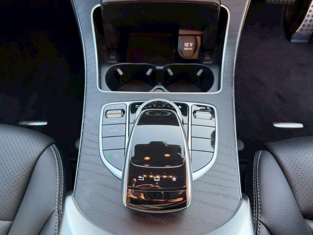 Ｃクラス Ｃ２００アバンギャルド　ＡＭＧライン　／レーダーセーフティＰＫＧ／ブラインドスポットアシスト／パワーシート／シートヒーター／シートメモリー／純正ナビ／Ｂｌｕｅｔｏｏｔｈ／ＣＤ・ＤＶＤ／フルセグＴＶ／レーダークルーズ／純正ＡＷ（49枚目）