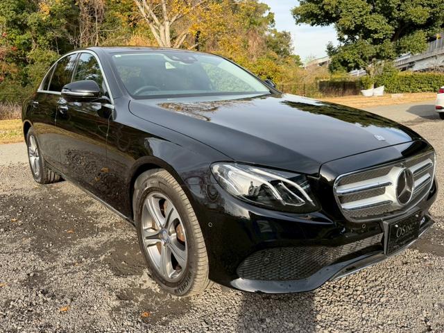 Ｅクラス Ｅ２００　４マチック　アバンギャルド　／レザーエクスクルーシブＰＫＧ／ブルメスター／エアバランスＰＫＧ／全周囲カメラ／パワートランク／黒革／前席パワーシート・シートメモリー／全席シートヒーター／アンビエントライト／ＥＴＣ／純正ＡＷ（17枚目）