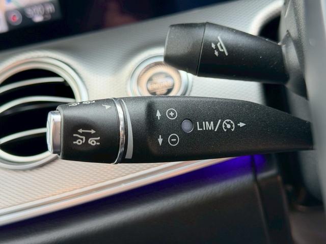 Ｅクラス Ｅ２００　４マチック　アバンギャルド　／レザーエクスクルーシブＰＫＧ／ブルメスター／エアバランスＰＫＧ／全周囲カメラ／パワートランク／黒革／前席パワーシート・シートメモリー／全席シートヒーター／アンビエントライト／ＥＴＣ／純正ＡＷ（44枚目）