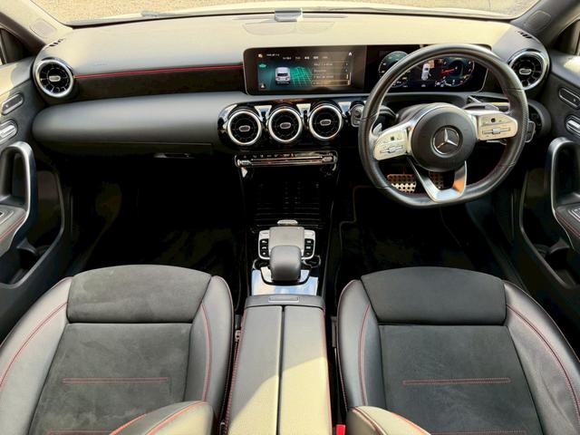 Ａクラス Ａ１８０　スタイル　ＡＭＧライン　／レーダーセーフティＰＫＧ／ナビゲーションＰＫＧ／パワーシート／シートヒーター／シートメモリー／純正ナビ／フルセグＴＶ／Ｂｌｕｅｔｏｏｔｈ／ＢＳＭ／クリアランスソナー／ＥＴＣ／純正ＡＷ（64枚目）