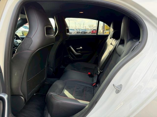 Ａクラス Ａ１８０　スタイル　ＡＭＧライン　／レーダーセーフティＰＫＧ／ナビゲーションＰＫＧ／パワーシート／シートヒーター／シートメモリー／純正ナビ／フルセグＴＶ／Ｂｌｕｅｔｏｏｔｈ／ＢＳＭ／クリアランスソナー／ＥＴＣ／純正ＡＷ（67枚目）