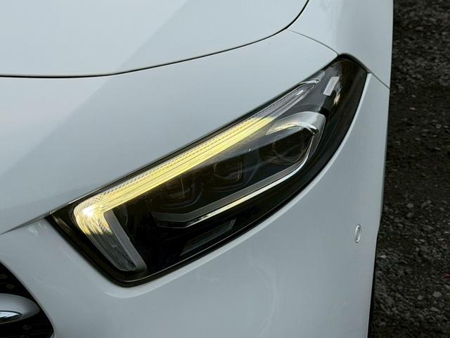 Ａクラス Ａ１８０　スタイル　／レーダーセーフティＰＫＧ／ナビゲーションＰＫＧ／パワーシート／シートヒーター／シートメモリー／純正ナビ／フルセグＴＶ／Ｂｌｕｅｔｏｏｔｈ／ＢＳＭ／クリアランスソナー／ＥＴＣ／純正ＡＷ（9枚目）