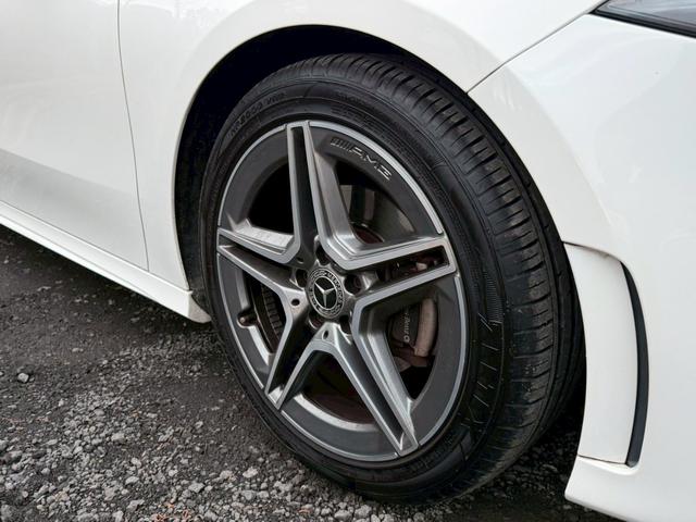 Ａクラス Ａ１８０　スタイル　／レーダーセーフティＰＫＧ／ナビゲーションＰＫＧ／パワーシート／シートヒーター／シートメモリー／純正ナビ／フルセグＴＶ／Ｂｌｕｅｔｏｏｔｈ／ＢＳＭ／クリアランスソナー／ＥＴＣ／純正ＡＷ（16枚目）