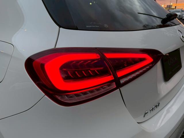 Ａクラス Ａ１８０　スタイル　／レーダーセーフティＰＫＧ／ナビゲーションＰＫＧ／パワーシート／シートヒーター／シートメモリー／純正ナビ／フルセグＴＶ／Ｂｌｕｅｔｏｏｔｈ／ＢＳＭ／クリアランスソナー／ＥＴＣ／純正ＡＷ（29枚目）