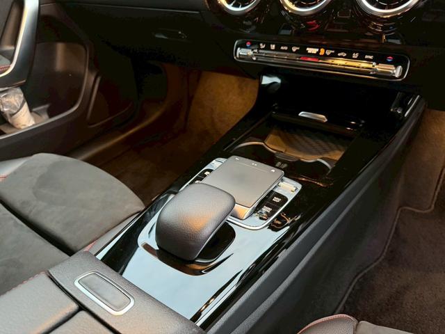 Ａクラス Ａ１８０　スタイル　／レーダーセーフティＰＫＧ／ナビゲーションＰＫＧ／パワーシート／シートヒーター／シートメモリー／純正ナビ／フルセグＴＶ／Ｂｌｕｅｔｏｏｔｈ／ＢＳＭ／クリアランスソナー／ＥＴＣ／純正ＡＷ（45枚目）