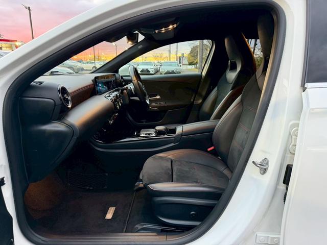 Ａクラス Ａ１８０　スタイル　／レーダーセーフティＰＫＧ／ナビゲーションＰＫＧ／パワーシート／シートヒーター／シートメモリー／純正ナビ／フルセグＴＶ／Ｂｌｕｅｔｏｏｔｈ／ＢＳＭ／クリアランスソナー／ＥＴＣ／純正ＡＷ（73枚目）