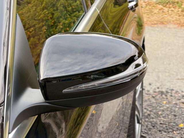 �������́A�N���[�j���O�͖ܘ_�I�_�b�V���{�[�h�����R�[�e�B���O�����܂��B