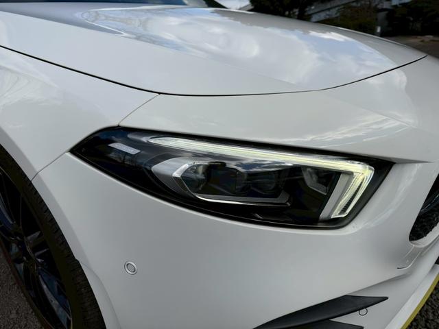 Ａクラス Ａ１８０　エディション１　／１５０台限定車／イエローグリーンアクセント専用エクステリア＆インテリア／専用１９インチＡＷ／アンビエントライト／レーダーセーフティＰ／全周囲カメラ／ＨＵＤ／純正ナビ／フルセグＴＶ／Ｂｌｕｅｔｏｏｔｈ（12枚目）