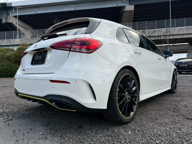 Ａクラス Ａ１８０　エディション１　／１５０台限定車／イエローグリーンアクセント専用エクステリア＆インテリア／専用１９インチＡＷ／アンビエントライト／レーダーセーフティＰ／全周囲カメラ／ＨＵＤ／純正ナビ／フルセグＴＶ／Ｂｌｕｅｔｏｏｔｈ（23枚目）