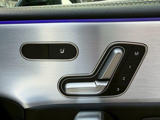 Ａクラス Ａ１８０　エディション１　／１５０台限定車／イエローグリーンアクセント専用エクステリア＆インテリア／専用１９インチＡＷ／アンビエントライト／レーダーセーフティＰ／全周囲カメラ／ＨＵＤ／純正ナビ／フルセグＴＶ／Ｂｌｕｅｔｏｏｔｈ（33枚目）