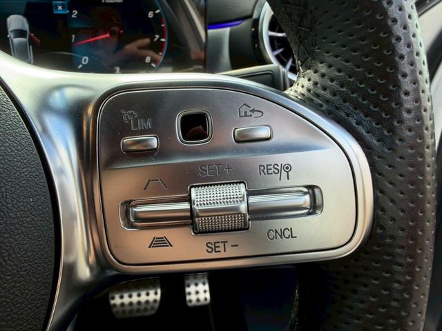 Ａクラス Ａ１８０　エディション１　／１５０台限定車／イエローグリーンアクセント専用エクステリア＆インテリア／専用１９インチＡＷ／アンビエントライト／レーダーセーフティＰ／全周囲カメラ／ＨＵＤ／純正ナビ／フルセグＴＶ／Ｂｌｕｅｔｏｏｔｈ（41枚目）