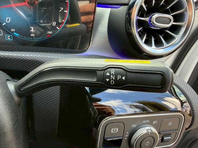 Ａクラス Ａ１８０　エディション１　／１５０台限定車／イエローグリーンアクセント専用エクステリア＆インテリア／専用１９インチＡＷ／アンビエントライト／レーダーセーフティＰ／全周囲カメラ／ＨＵＤ／純正ナビ／フルセグＴＶ／Ｂｌｕｅｔｏｏｔｈ（42枚目）