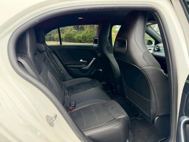 Ａクラス Ａ１８０　エディション１　／１５０台限定車／イエローグリーンアクセント専用エクステリア＆インテリア／専用１９インチＡＷ／アンビエントライト／レーダーセーフティＰ／全周囲カメラ／ＨＵＤ／純正ナビ／フルセグＴＶ／Ｂｌｕｅｔｏｏｔｈ（59枚目）