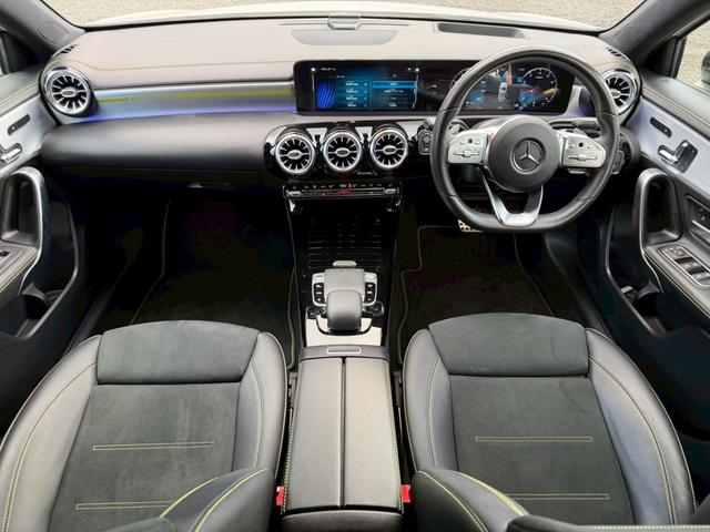 Ａクラス Ａ１８０　エディション１　／１５０台限定車／イエローグリーンアクセント専用エクステリア＆インテリア／専用１９インチＡＷ／アンビエントライト／レーダーセーフティＰ／全周囲カメラ／ＨＵＤ／純正ナビ／フルセグＴＶ／Ｂｌｕｅｔｏｏｔｈ（64枚目）