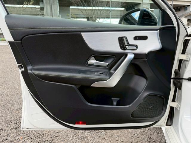 Ａクラス Ａ１８０　エディション１　／１５０台限定車／イエローグリーンアクセント専用エクステリア＆インテリア／専用１９インチＡＷ／アンビエントライト／レーダーセーフティＰ／全周囲カメラ／ＨＵＤ／純正ナビ／フルセグＴＶ／Ｂｌｕｅｔｏｏｔｈ（71枚目）