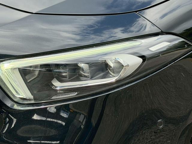 ���X�^�b�t�F�A���Ɛ����m�Ƌ������Ȃ̂ŁA�J�X�^���E�����̎��ȂǁA�C�ɂȂ鎖�͉��ł������k�������B