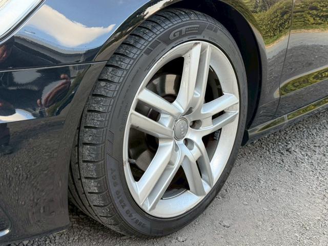 Ａ６ ２．８ＦＳＩクワトロ　Ｓラインパッケージ　／ＢＯＳＥサウンド／黒革／パワーシート／シートメモリー／シートヒーター／純正ナビ／バックカメラ／Ｂｌｕｅｔｏｏｔｈ／ＴＶ／ＣＤ・ＤＶＤ／レーダークルーズ／レーンアシスト／ＢＳＭ／純正ＡＷ／ＥＴＣ（10枚目）