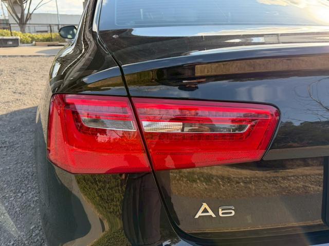 Ａ６ ２．８ＦＳＩクワトロ　Ｓラインパッケージ　／ＢＯＳＥサウンド／黒革／パワーシート／シートメモリー／シートヒーター／純正ナビ／バックカメラ／Ｂｌｕｅｔｏｏｔｈ／ＴＶ／ＣＤ・ＤＶＤ／レーダークルーズ／レーンアシスト／ＢＳＭ／純正ＡＷ／ＥＴＣ（23枚目）