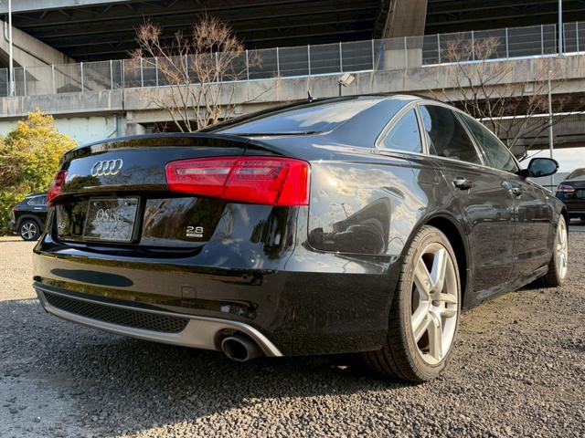 Ａ６ ２．８ＦＳＩクワトロ　Ｓラインパッケージ　／ＢＯＳＥサウンド／黒革／パワーシート／シートメモリー／シートヒーター／純正ナビ／バックカメラ／Ｂｌｕｅｔｏｏｔｈ／ＴＶ／ＣＤ・ＤＶＤ／レーダークルーズ／レーンアシスト／ＢＳＭ／純正ＡＷ／ＥＴＣ（25枚目）