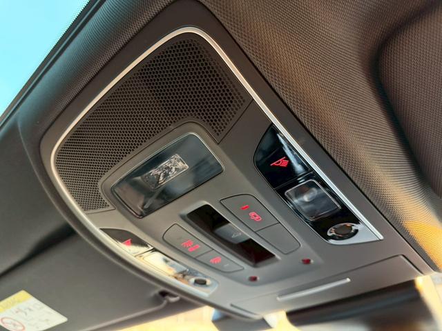 Ａ６ ２．０ＴＦＳＩクワトロ　Ｓラインパッケージ　／サンルーフ／マトリクスＬＥＤ／黒革シート／パワーシート／シートヒーター／シートメモリー／純正ナビ／バックカメラ／ＴＶ／ＣＤ・ＤＶＤ／Ｂｌｕｅｔｏｏｔｈ／レーンアシスト／レーダークルーズ／ＥＴＣ２．０（54枚目）