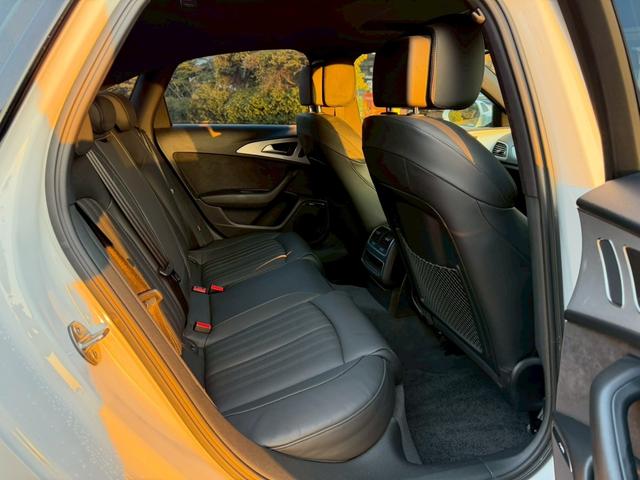 Ａ６ ２．０ＴＦＳＩクワトロ　Ｓラインパッケージ　／サンルーフ／マトリクスＬＥＤ／黒革シート／パワーシート／シートヒーター／シートメモリー／純正ナビ／バックカメラ／ＴＶ／ＣＤ・ＤＶＤ／Ｂｌｕｅｔｏｏｔｈ／レーンアシスト／レーダークルーズ／ＥＴＣ２．０（58枚目）