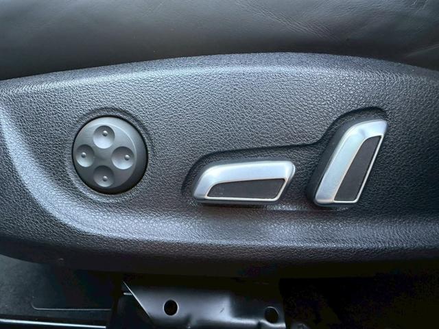 Ａ６ ２．０ＴＦＳＩクワトロ　Ｓラインパッケージ　／サンルーフ／マトリクスＬＥＤ／黒革シート／パワーシート／シートヒーター／シートメモリー／純正ナビ／バックカメラ／ＴＶ／ＣＤ・ＤＶＤ／Ｂｌｕｅｔｏｏｔｈ／レーンアシスト／レーダークルーズ／ＥＴＣ２．０（72枚目）