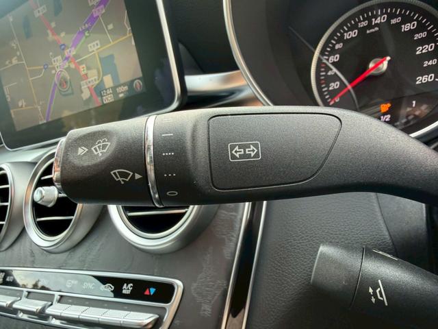 Ｃクラス Ｃ２００アバンギャルド　ＡＭＧライン　／レーダーセーフティＰＫＧ／ブラインドスポットアシスト／パワーシート／シートヒーター／シートメモリー／純正ナビ／Ｂｌｕｅｔｏｏｔｈ／ＣＤ・ＤＶＤ／フルセグＴＶ／レーダークルーズ／純正ＡＷ（42枚目）