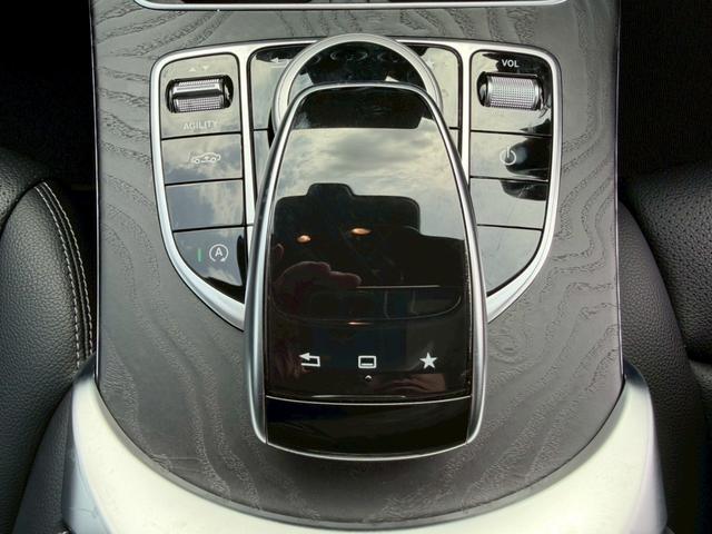 Ｃクラス Ｃ２００アバンギャルド　ＡＭＧライン　／レーダーセーフティＰＫＧ／ブラインドスポットアシスト／パワーシート／シートヒーター／シートメモリー／純正ナビ／Ｂｌｕｅｔｏｏｔｈ／ＣＤ・ＤＶＤ／フルセグＴＶ／レーダークルーズ／純正ＡＷ（46枚目）