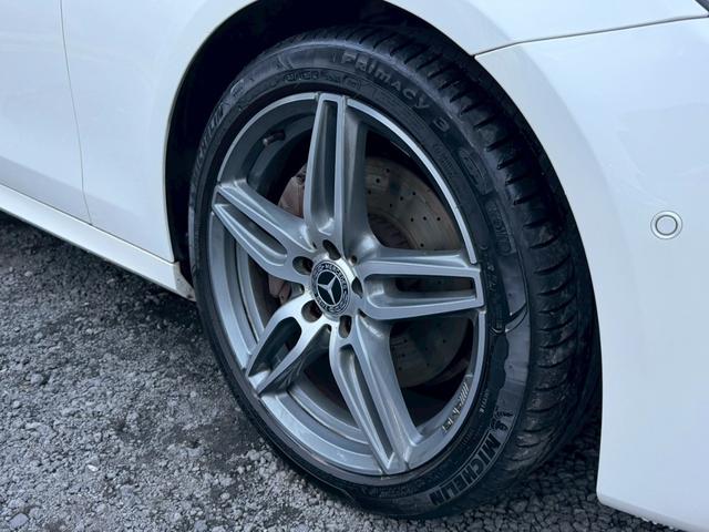 Ｅクラス Ｅ２００　アバンギャルド　スポーツ　／サンルーフ／レザーエクスクルーシブＰＫＧ／ブルメスター／エアバランスＰＫＧ／全周囲カメラ／パワートランク／黒革／前席パワーシート・シートメモリー／全席シートヒーター／アンビエントライト／純正ＡＷ（15枚目）