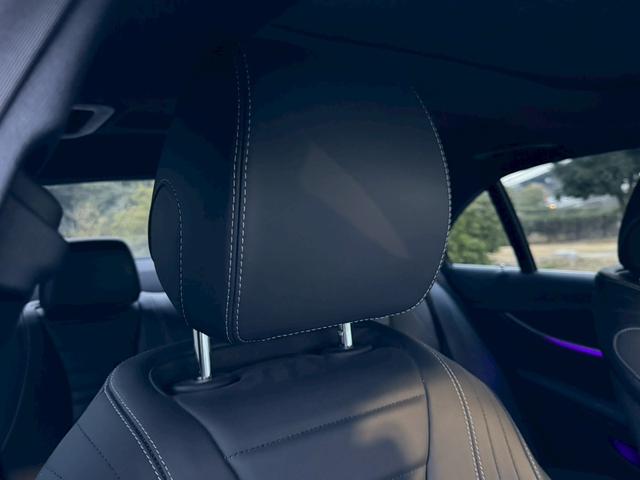 Ｅクラス Ｅ２００　アバンギャルド　スポーツ　／サンルーフ／レザーエクスクルーシブＰＫＧ／ブルメスター／エアバランスＰＫＧ／全周囲カメラ／パワートランク／黒革／前席パワーシート・シートメモリー／全席シートヒーター／アンビエントライト／純正ＡＷ（36枚目）