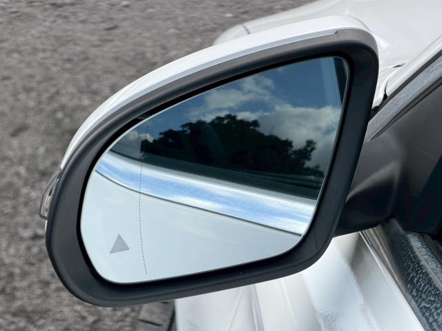 Cクラス C200アバンギャルド AMGライン /レーダーセーフティPKG/ブラインドスポットアシスト/パワーシート/シートヒーター/シートメモリー/純正ナビ/Bluetooth/CD・DVD/フルセグTV/レーダークルーズ/純正AW(10枚目)